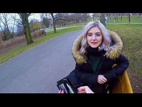 ❤️ Gleypir heitt ásamt ókunnugra fyrir peninga - blástur í garðinum eftir Evu Elfie Fjandinn myndband á klám is.dreamlandpassionfever.ru ❌❤